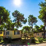 Arena Indije Mobile Homes Semesterpark 4*