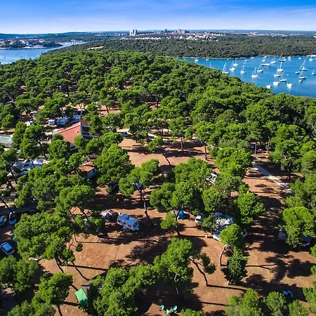 Arena Indije Mobile Homes Üdülőpark Banjole