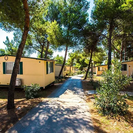 Üdülőpark Arena Indije Mobile Homes