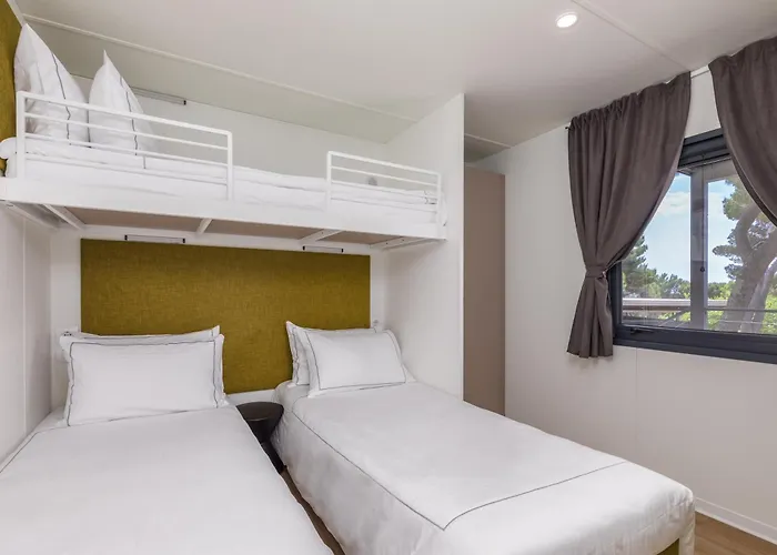 Arena Indije Mobile Homes 4*