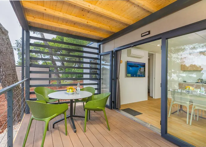 Arena Indije Mobile Homes 4*