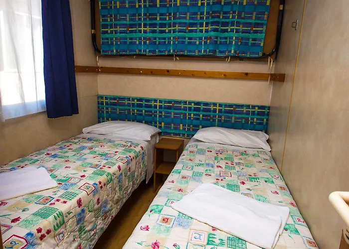 Arena Indije Mobile Homes 홀리데이파크 반졸레