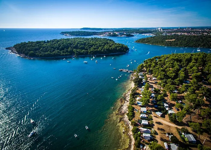 Arena Indije Mobile Homes 4* 반졸레