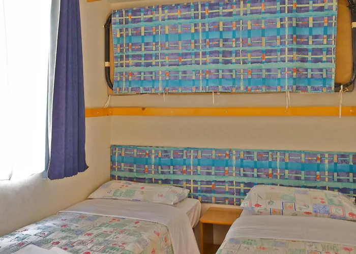 Vakantiepark Arena Indije Mobile Homes 4*