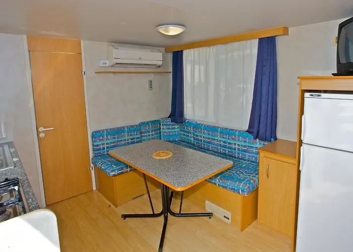 Arena Indije Mobile Homes Parco vacanze Banjole