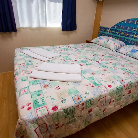 Arena Indije Mobile Homes 4*