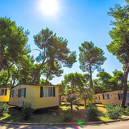 منتزه العطل Arena Indije Mobile Homes
