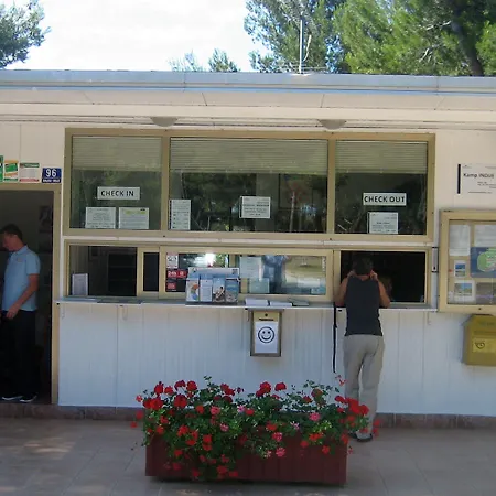 منتزه العطل Arena Indije Mobile Homes